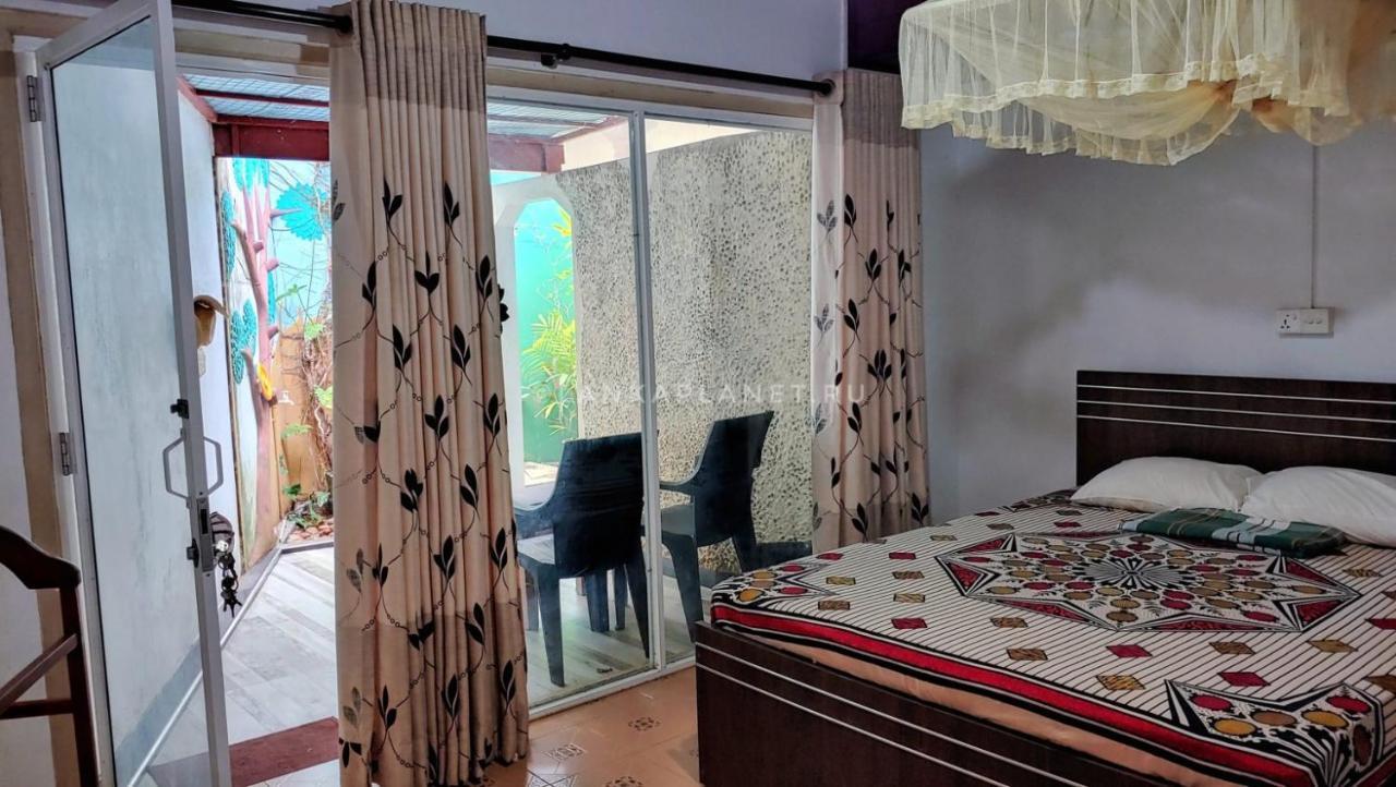 Hotel Twin Palms Mirissa Zewnętrze zdjęcie