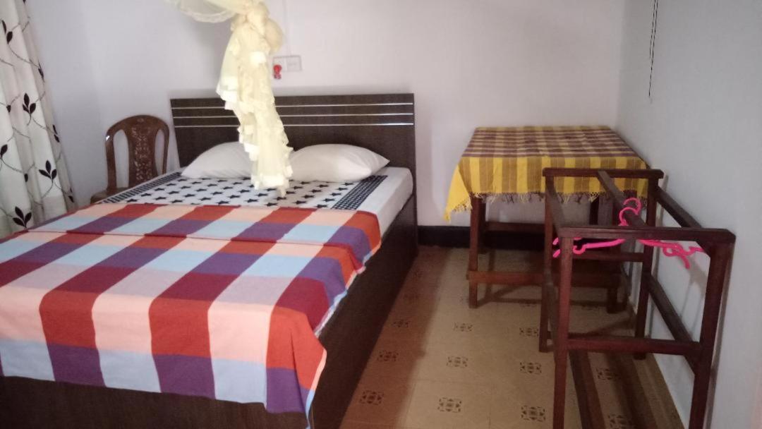 Hotel Twin Palms Mirissa Zewnętrze zdjęcie